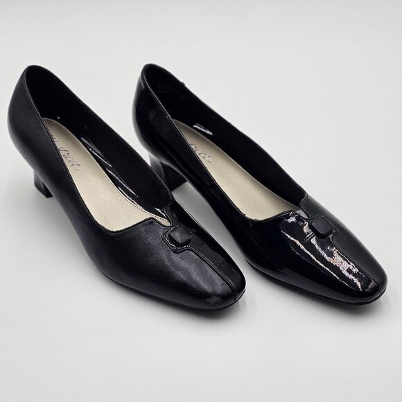 Easy Street Black Patent Leather Low Block Heel Shoes Y2K Office Career - Picture 1 of 11